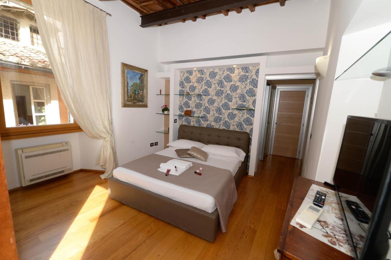 Campo De Fiori Relais * Rom